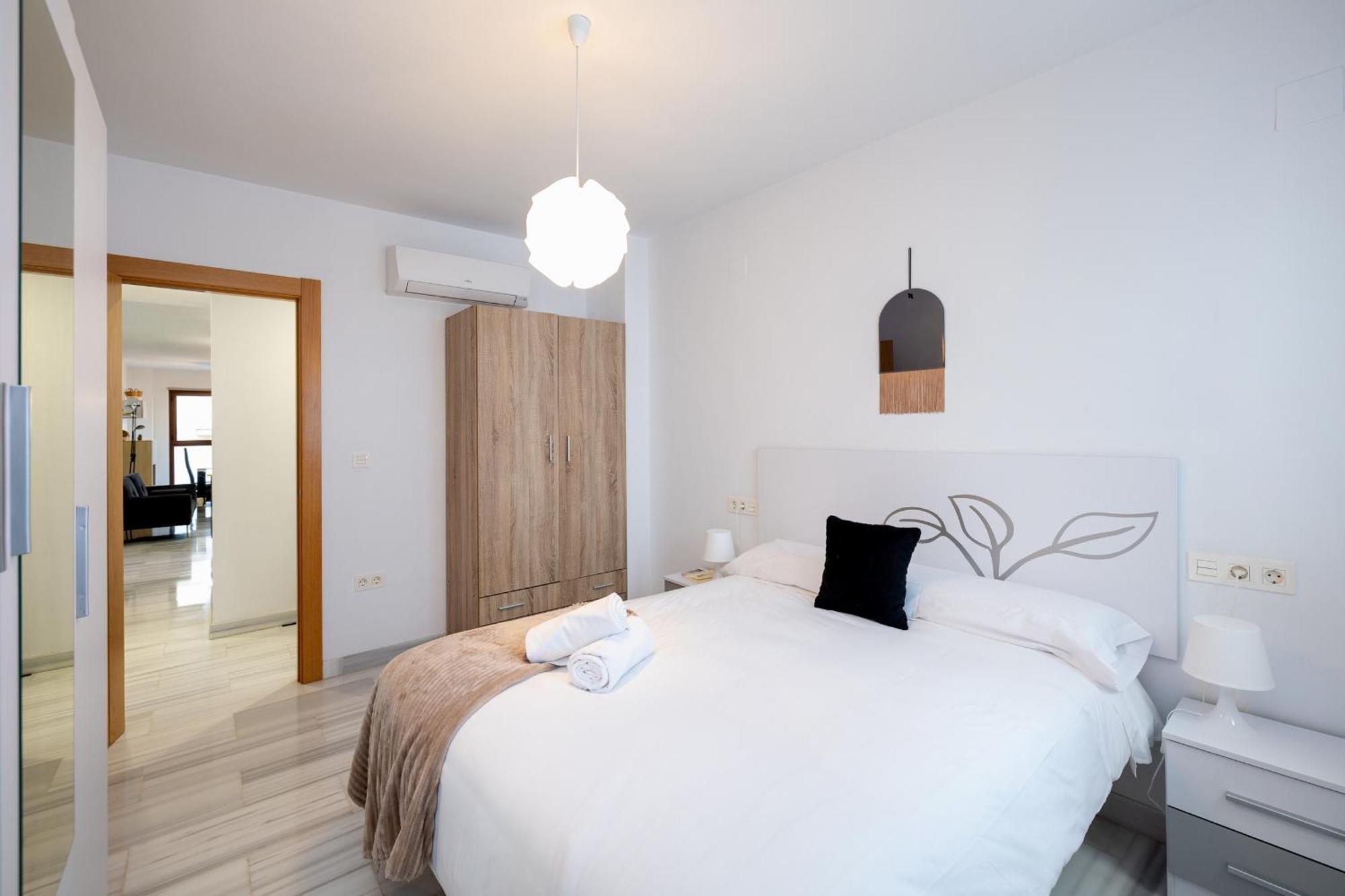 3 Bedroom Elegant & Cozy City Centre Granada Esterno foto